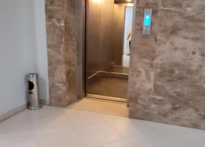 Excellent 5 Minutes From Downtown, Front Free Wifi Apartment Hurghada
