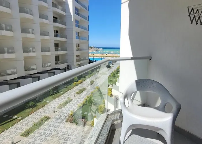 Excellent 5 Minutes From Downtown, Front Free Wifi Apartment *